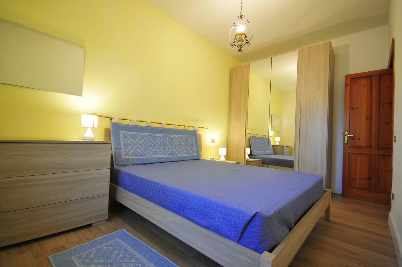 Willa Residenza I Melograni Porto Ottiolu Zewnętrze zdjęcie