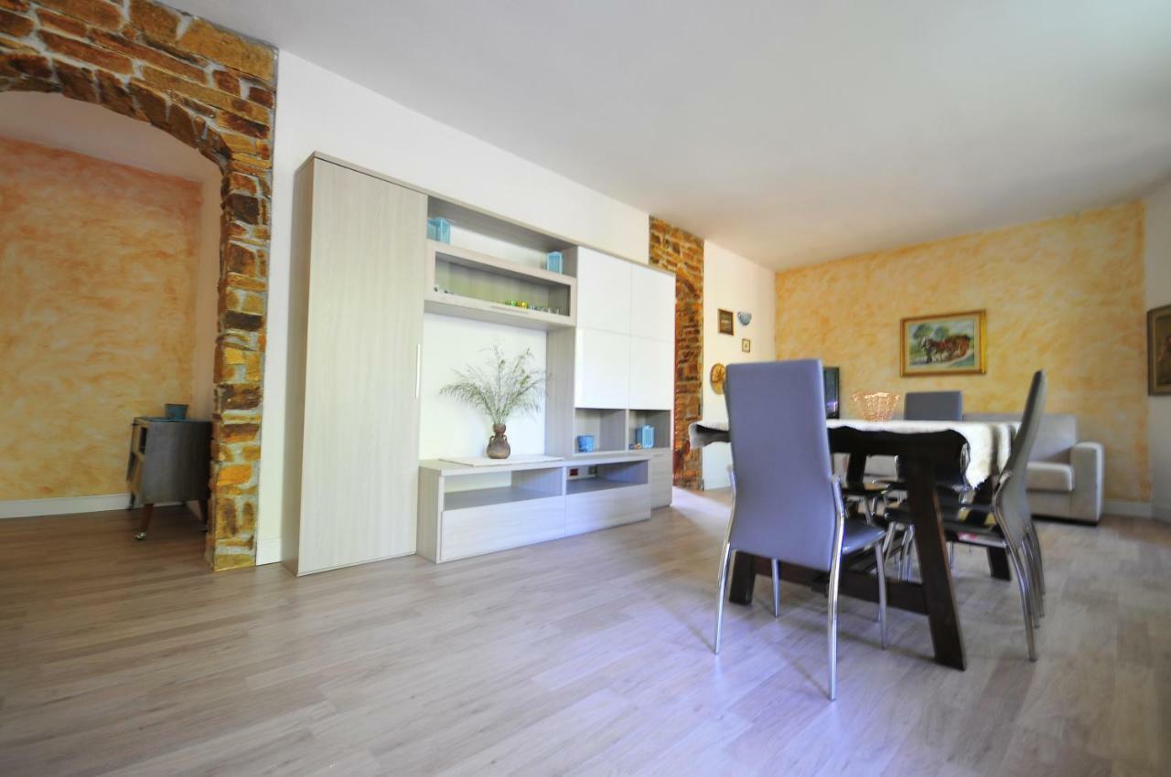 Willa Residenza I Melograni Porto Ottiolu Zewnętrze zdjęcie